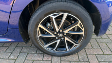 Toyota Yaris 1.5 Hybrid Design 5dr CVT Hybrid Hatchback